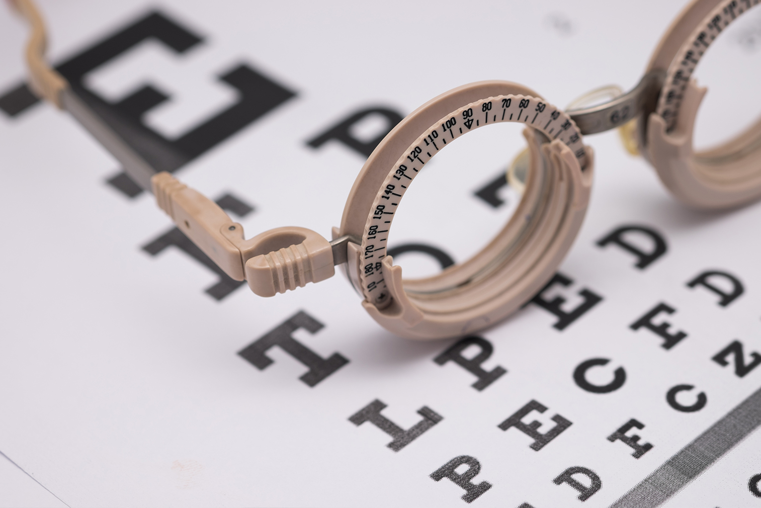 About Manhattan Eye Optometry: Gary M Lazarus